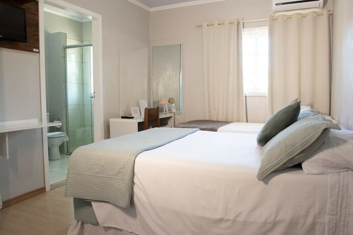 Imagen de la habitación del Hotel Pousada Boschetti. Foto 14