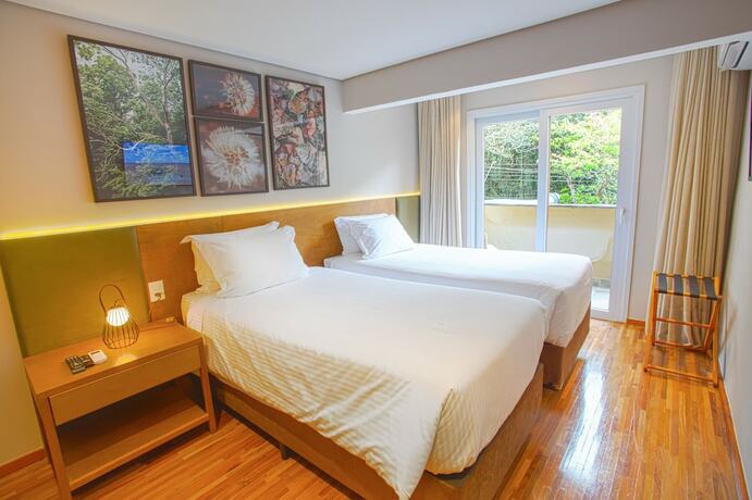 Imagen de la habitación del Hotel Pousada Boutique Figueira da Serra. Foto 17