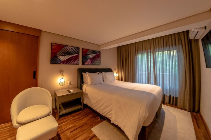 Imagen de la habitación del Hotel Pousada Boutique Figueira da Serra. Foto 19