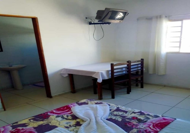 Imagen de la habitación del Hotel Pousada Brasil, Aparecida. Foto 15