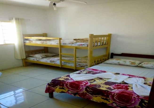 Imagen de la habitación del Hotel Pousada Brasil, Aparecida. Foto 17