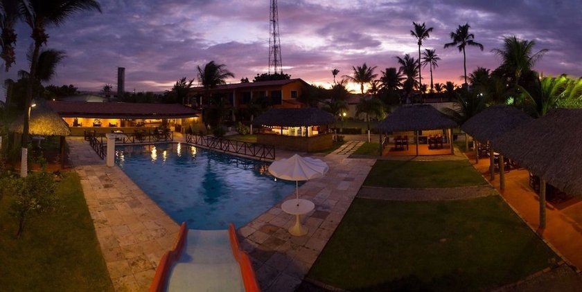 Imagen de la piscina del Hotel Pousada Brasil Cumbuco. Foto 12