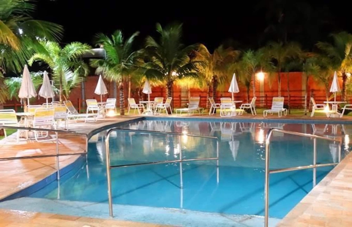 Imagen de la piscina del Hotel Pousada Brilho Do Sol, Ol&iacute;mpia. Foto 16