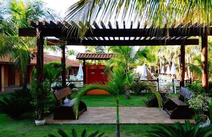 Imagen de los exteriores del Hotel Pousada Brilho Do Sol, Ol&iacute;mpia. Foto 8