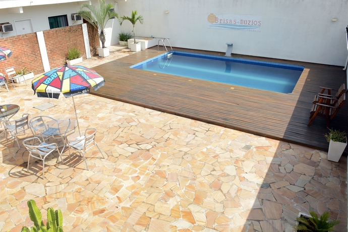 Imagen de la piscina del Hotel Pousada Brisas De Buzios. Foto 18