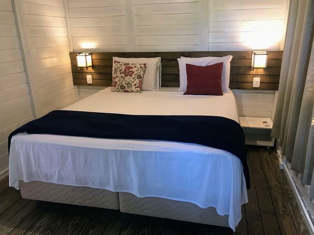 Imagen de la habitación del Hotel Pousada Cacau Praia do Rosa. Foto 17