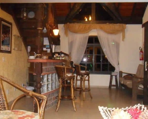 Imagen de los interiores del Hotel Pousada Caliandra Da Serra. Foto 19