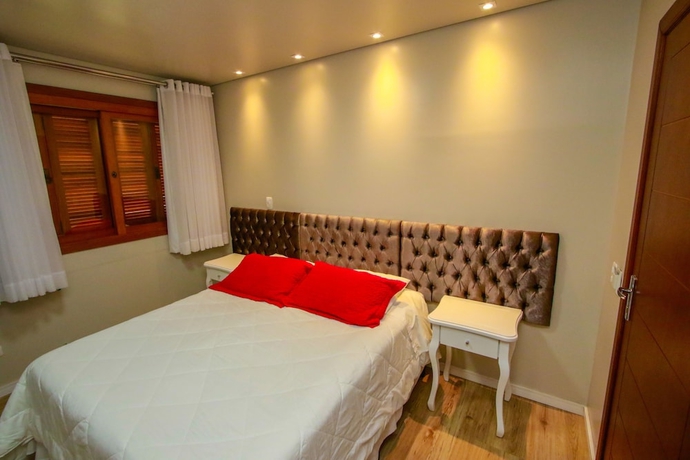 Imagen de la habitación del Hotel Pousada Caminho dos Pl&aacute;tanos. Foto 11