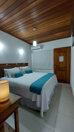Imagen de la habitación del Hotel Pousada Canoa Cai&ccedil;ara. Foto 15
