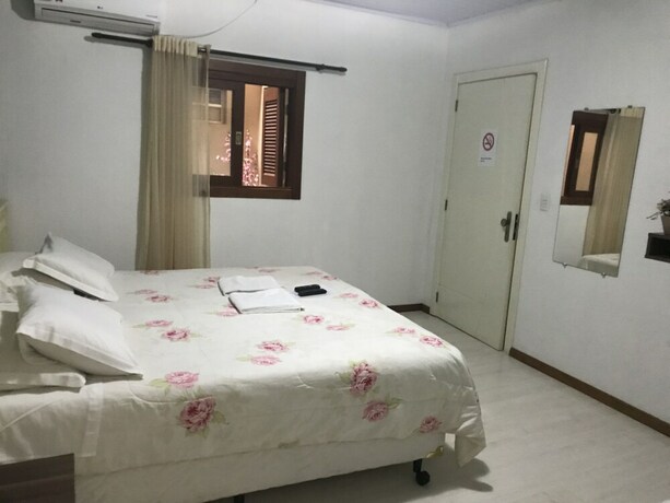 Imagen de la habitación del Hotel Pousada Cantinho Da Serra. Foto 27