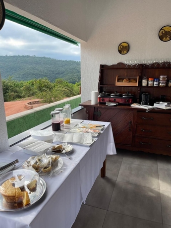 Imagen del bar/restaurante del Hotel Pousada Canto do Cedro. Foto 3