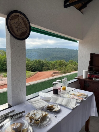 Imagen del bar/restaurante del Hotel Pousada Canto do Cedro. Foto 4