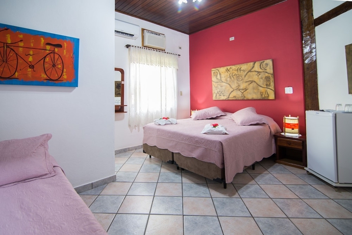 Imagen de la habitación del Hotel Pousada Carolina. Foto 4