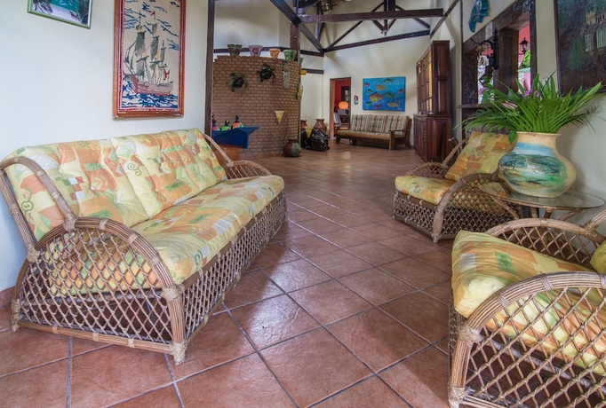 Imagen de los interiores del Hotel Pousada Carolina. Foto 12