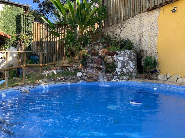 Imagen de la piscina del Hotel Pousada Casinha Velha. Foto 11