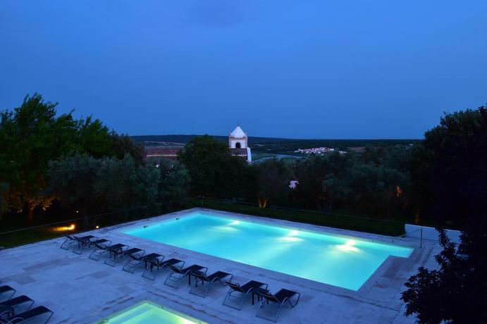 Imagen de la piscina del Hotel Pousada Castelo De Alcácer Do Sal - Historic. Foto 20