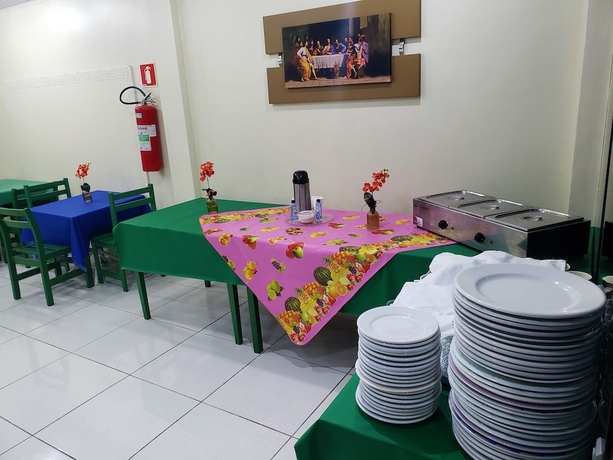 Imagen del bar/restaurante del Hotel Pousada Catamar&atilde; Praia de Paju&ccedil;ara. Foto 2