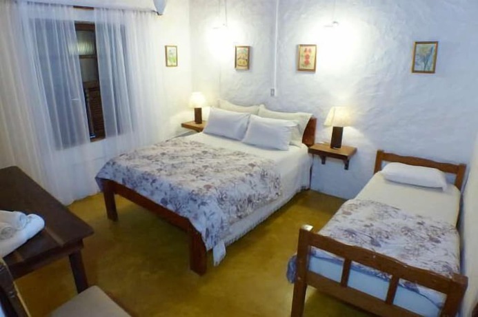 Imagen de la habitación del Hotel Pousada Cesar. Foto 11
