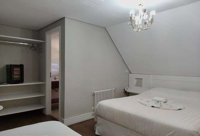 Imagen de la habitación del Hotel Pousada Ch&acirc;teau dos Fontes, Campos do Jordao. Foto 15