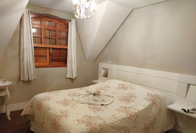 Imagen general del Hotel Pousada Ch&acirc;teau dos Fontes, Campos do Jordao. Foto 9