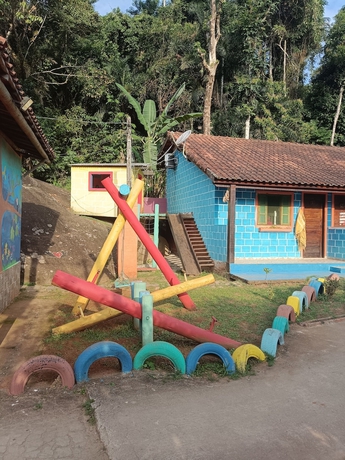 Imagen de la habitación del Hotel Pousada Chale Cant&atilde;o de Itamambuca. Foto 11