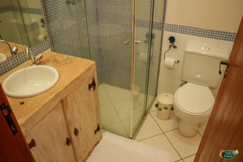 Imagen de la habitación del Hotel Pousada Chal&eacute; Das Flores. Foto 6