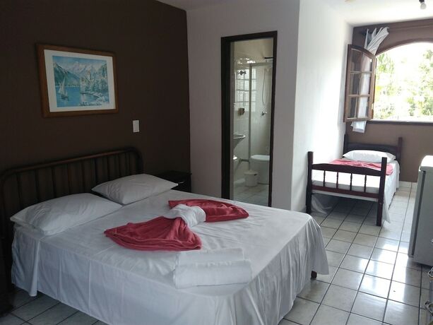 Imagen de la habitación del Hotel Pousada Chal&eacute; Suisso. Foto 13