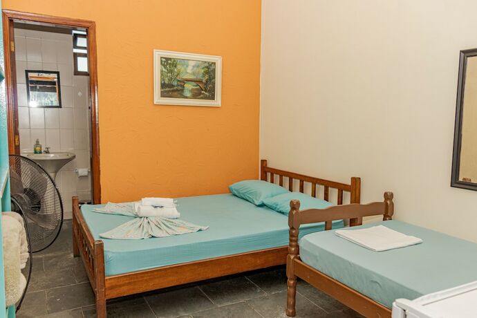 Imagen de la habitación del Hotel Pousada Chal&eacute; do Beija-flor. Foto 19