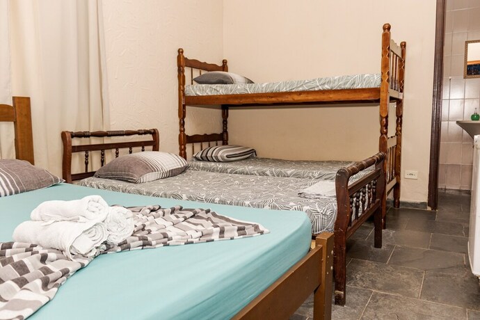 Imagen de la habitación del Hotel Pousada Chal&eacute; do Beija-flor. Foto 20