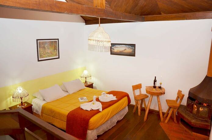 Imagen de la habitación del Hotel Pousada Chal&eacute;s Do Lago. Foto 31