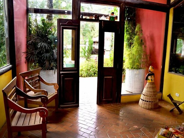 Imagen de los interiores del Hotel Pousada Chal&eacute;s Do Lago. Foto 37