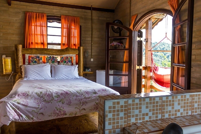 Imagen de la habitación del Hotel Pousada Chal&eacute;s S&atilde;o Francisco. Foto 7