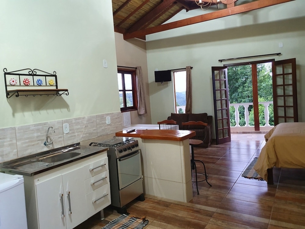 Imagen de la habitación del Hotel Pousada Chal&eacute;s S&atilde;o Francisco. Foto 10