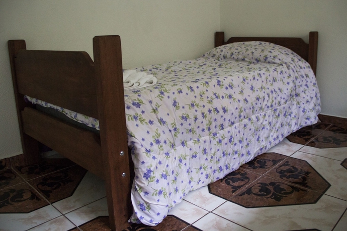 Imagen de la habitación del Hotel Pousada Colonetti. Foto 9