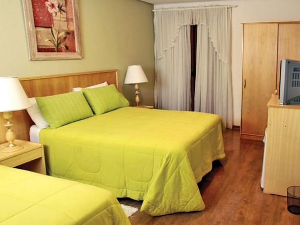 Imagen de la habitación del Hotel Pousada Condado Brasileiro. Foto 3