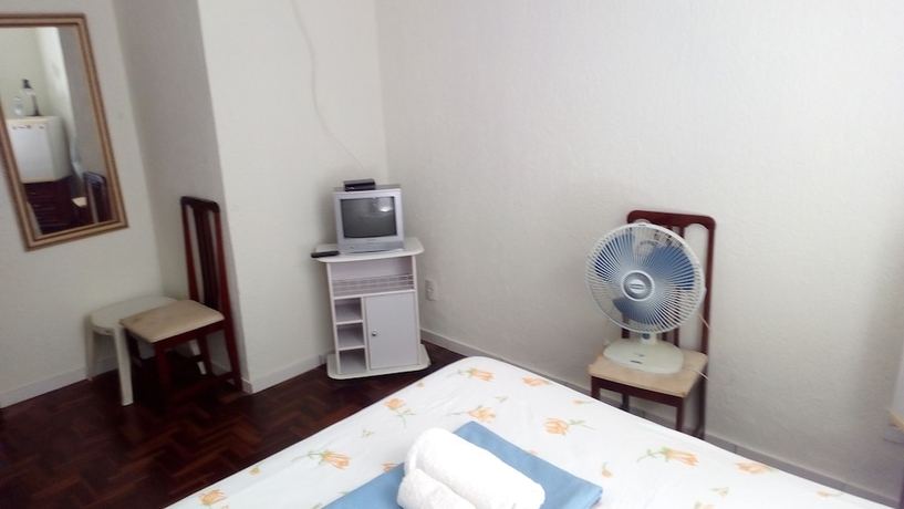 Imagen de la habitación del Hotel Pousada Confort Home Bras&iacute;lia. Foto 7