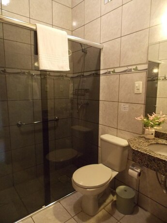 Imagen de la habitación del Hotel Pousada Costa Doce. Foto 19