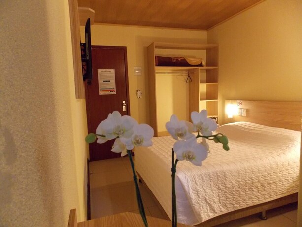 Imagen de la habitación del Hotel Pousada Costa Doce. Foto 21