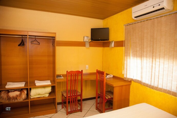 Imagen de la habitación del Hotel Pousada Costa Doce. Foto 37