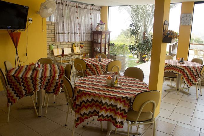 Imagen del bar/restaurante del Hotel Pousada Costa dos Corais, Mangaratiba. Foto 8