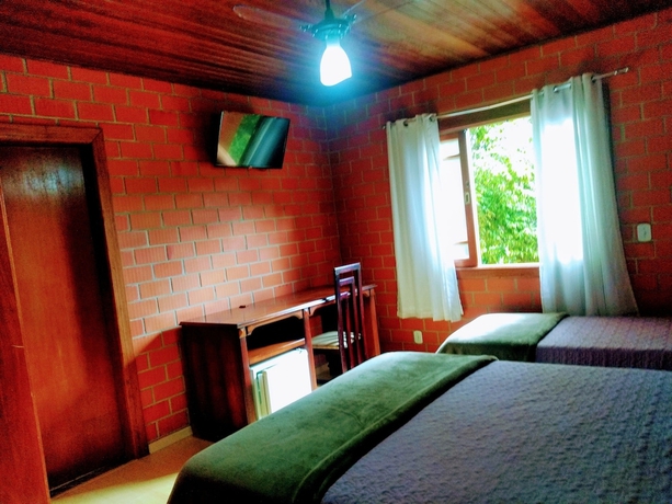 Imagen de la habitación del Hotel Pousada Cravo and Canela, Campos do Jordao. Foto 4