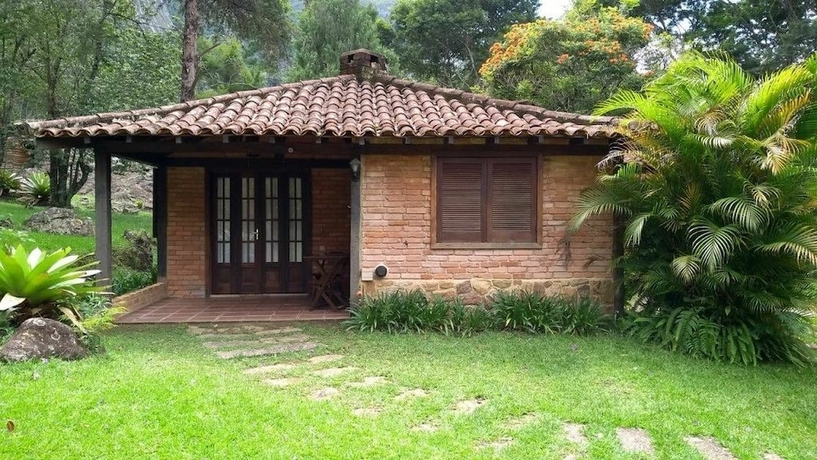 Imagen de la habitación del Hotel Pousada Das Araras, Petr&oacute;polis. Foto 18