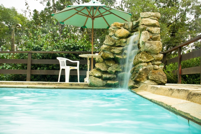 Imagen de la piscina del Hotel Pousada Das Hort&ecirc;ncias. Foto 13
