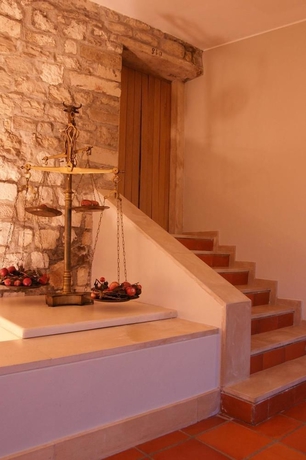 Imagen de los interiores del Hotel Pousada De Ourém - Charming Hotel. Foto 10