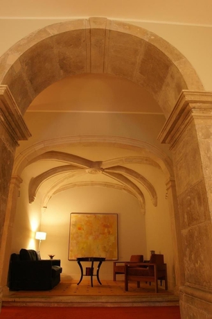 Imagen de los interiores del Hotel Pousada De Ourém - Charming Hotel. Foto 11