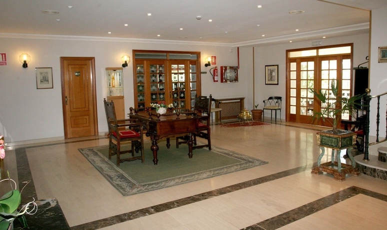 Imagen de los interiores del Hotel Pousada De Portomarin. Foto 14