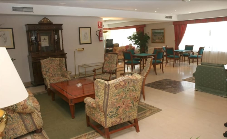 Imagen de los interiores del Hotel Pousada De Portomarin. Foto 16