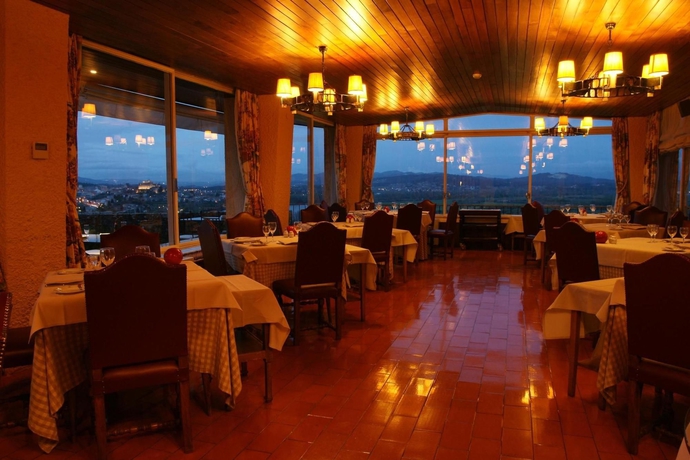 Imagen del bar/restaurante del Hotel Pousada De Valença. Foto 1