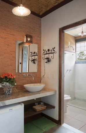 Imagen de la habitación del Hotel Pousada D'&oacute;leo De Guignard. Foto 6