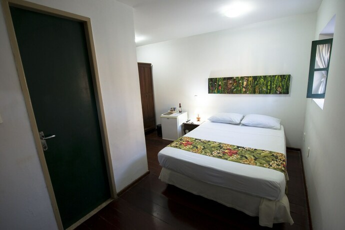 Imagen de la habitación del Hotel Pousada Dos Quatro Cantos. Foto 15